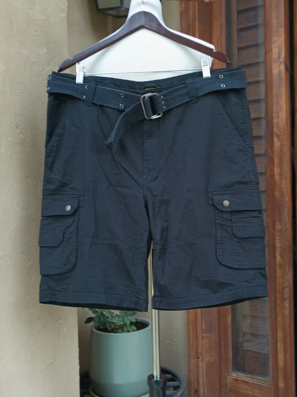 Men's Belted Cargo Short by Stanley, black color, size 36
